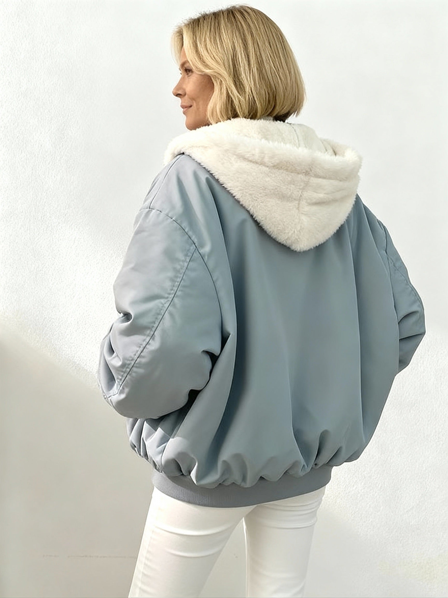the léa cocoon bomber