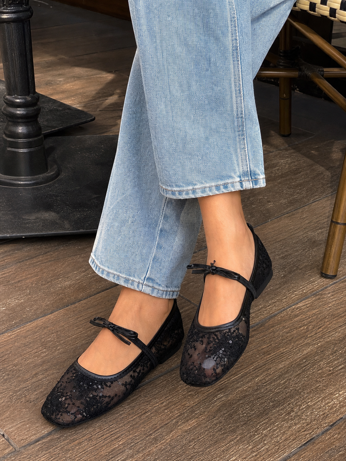 the elodie lace flats